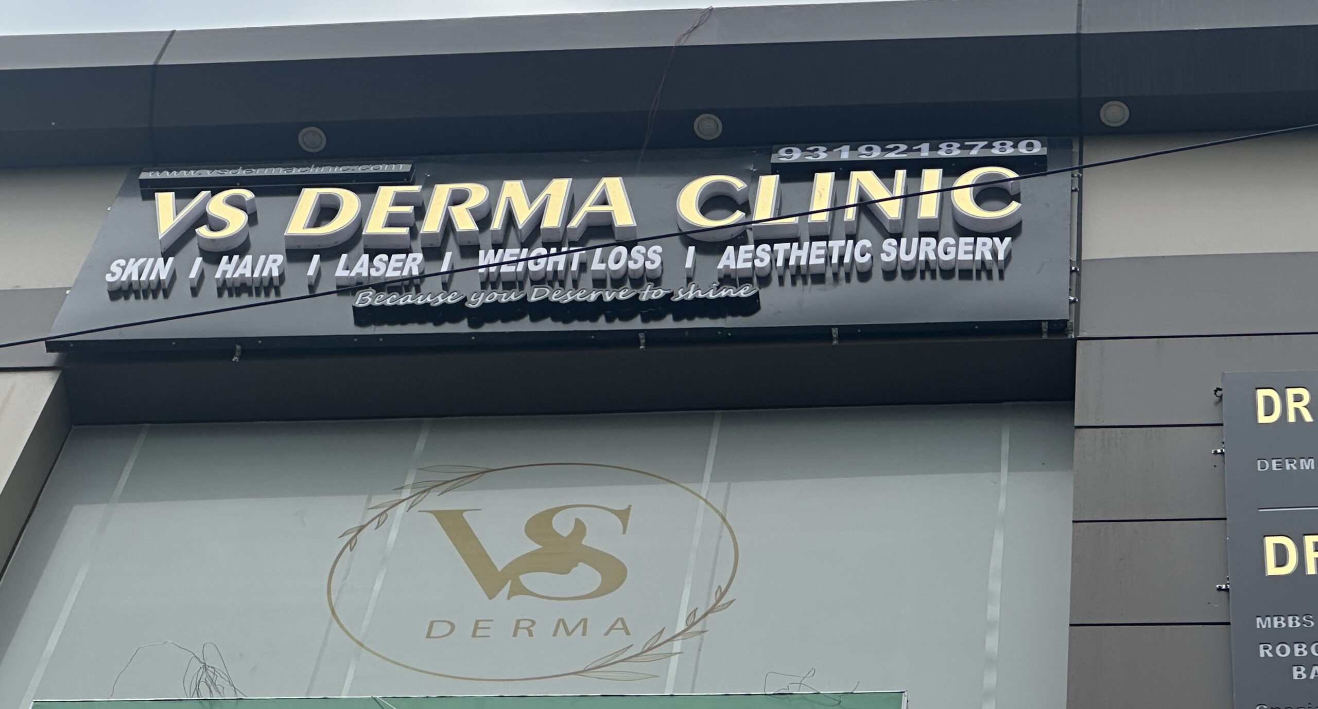 VS Derma Clinic Banner